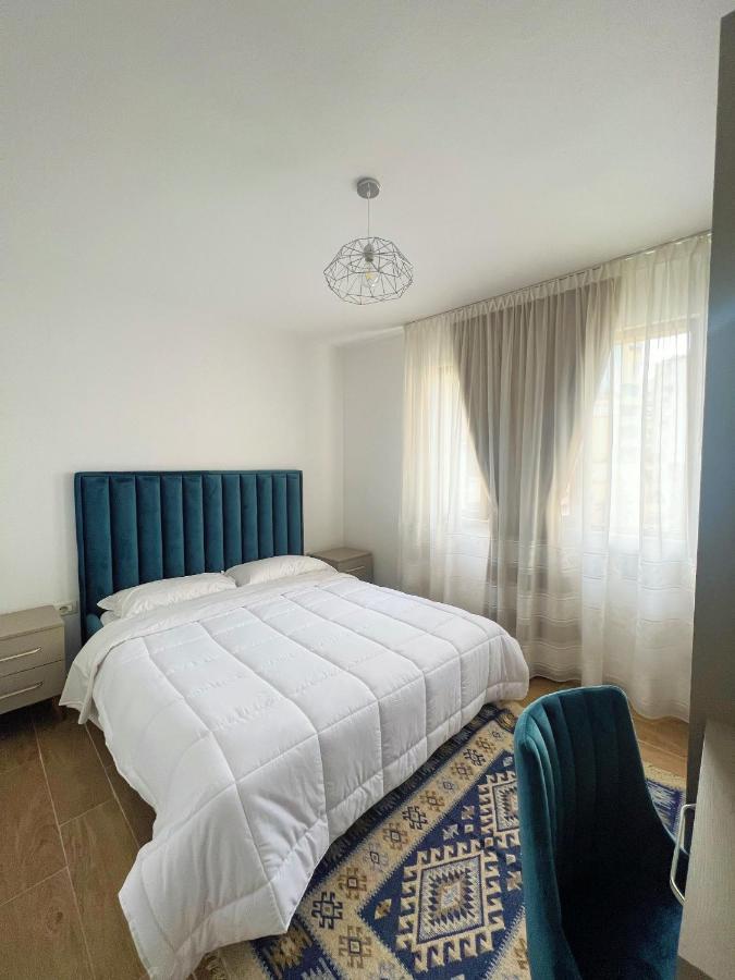 Central City Apartment ティラナ エクステリア 写真