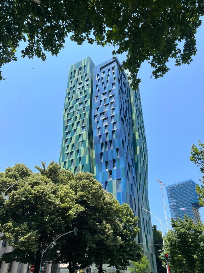 Central City Apartment ティラナ エクステリア 写真