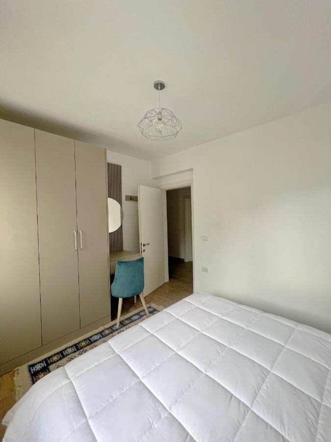 Central City Apartment ティラナ エクステリア 写真